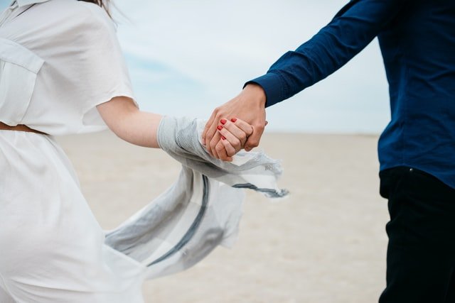 christian-couple How to live a Christian married life